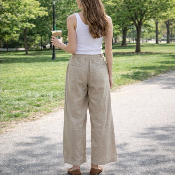 AMERICAN EAGLE HIGH RISE WIDE LEG STRETCH TROUSERS BEIGE WOMEN’S SIZE 12 - Picture 2 of 16